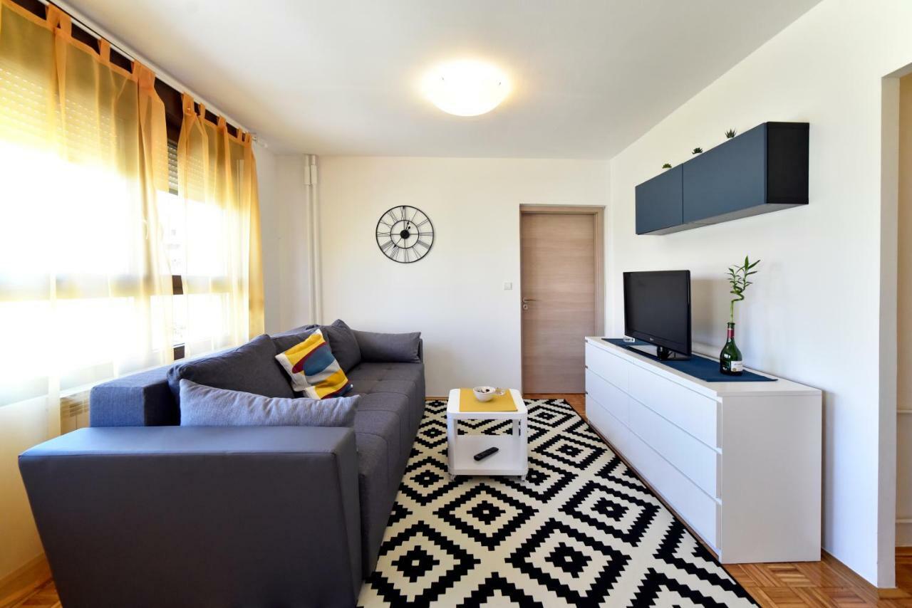 Apartment Place4U Zagreb Extérieur photo