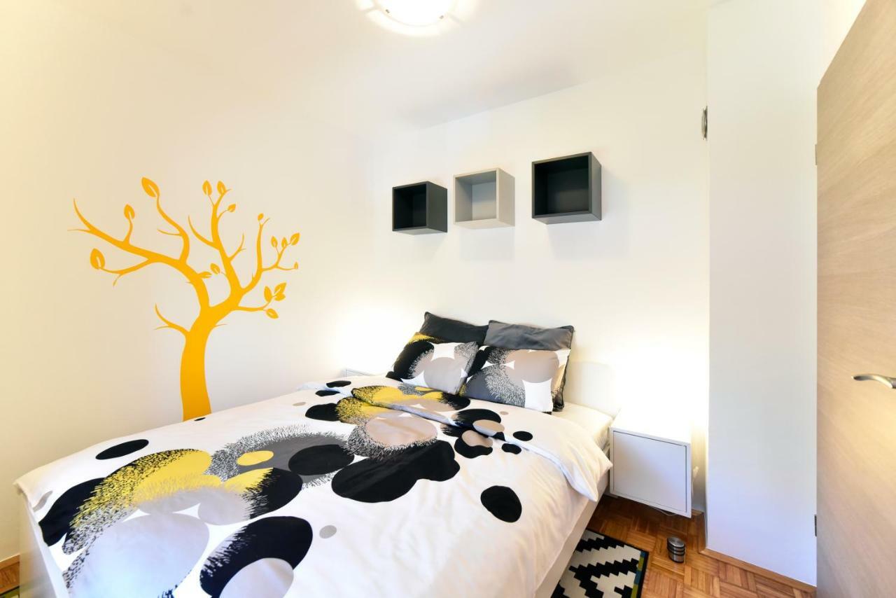Apartment Place4U Zagreb Extérieur photo