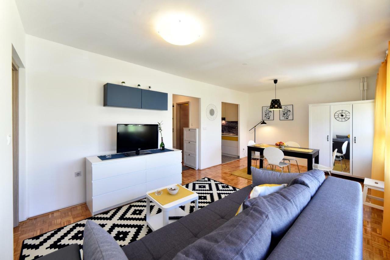 Apartment Place4U Zagreb Extérieur photo